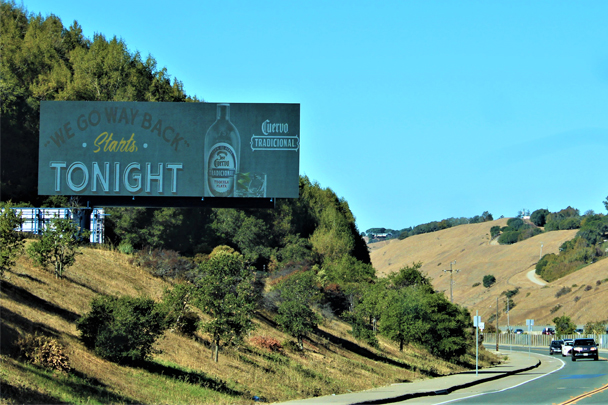 castro valley california interstate 580 digital billboard